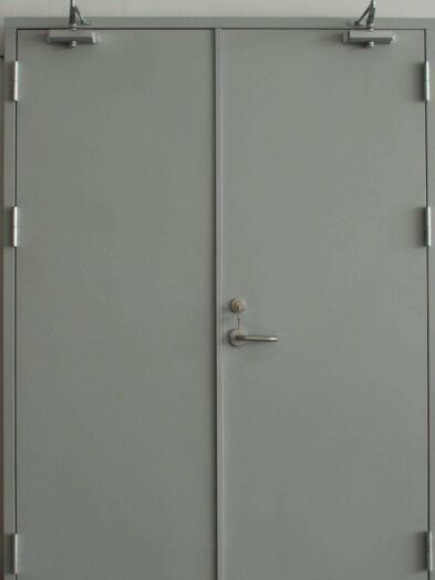  防火門一般裝在哪里？